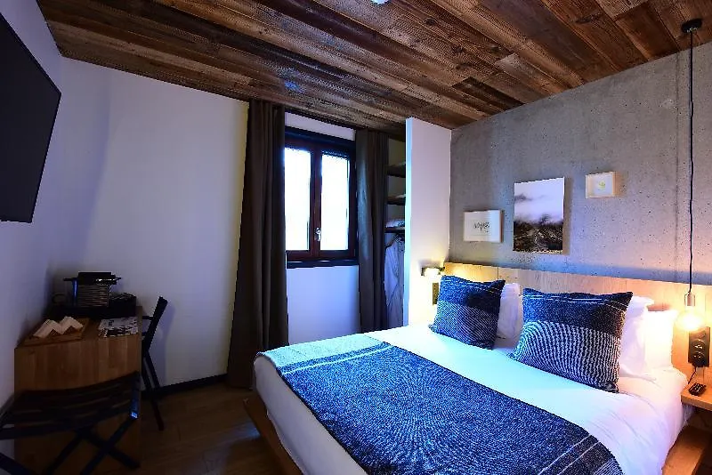 Le Monetier Hotel